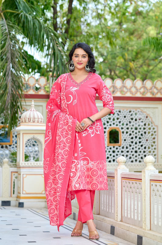 Elegant Pink Kurta Dupatta Set – Floral Print & Beads